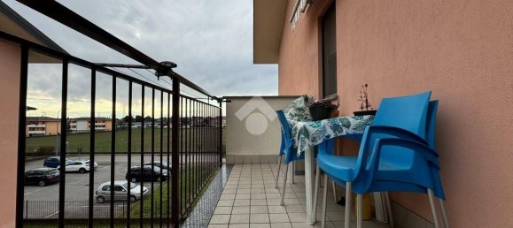 2 bedrooms Apartment in Cameri, Italy No. 87356 10
