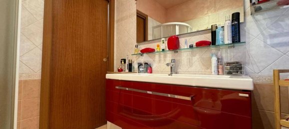 2 bedrooms Apartment in Cameri, Italy No. 87356 11