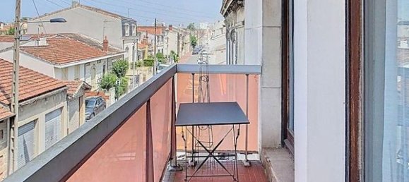 2 bedrooms Apartment in Bordeaux, France No. 340929 4