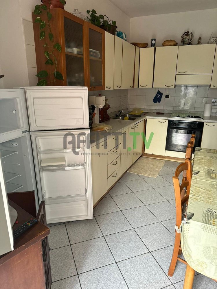 Casa de 3 habitaciónes en Massa, Italy No. 48912