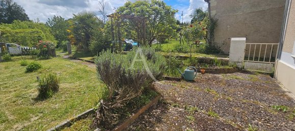 3 Schlafzimmer Haus in Cere-la-Ronde, France, Nr. 61108 11