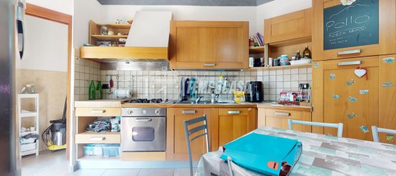 3 rooms Apartment in Roccavione, Italy No. 305095 9