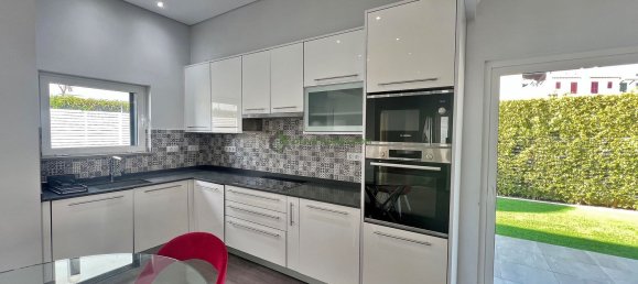 4 bedrooms House in Quarteira, Portugal No. 106688 17