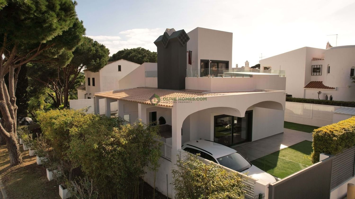 4 bedrooms House in Quarteira, Portugal No. 106688