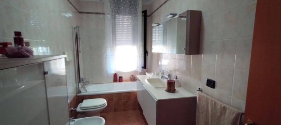 2 bedrooms Apartment in Foggia, Italy No. 254822 7