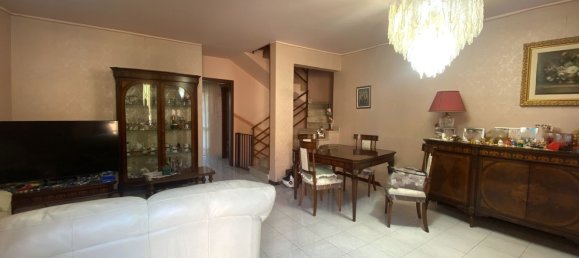 6 bedrooms Villa in Catania, Italy No. 315512 4