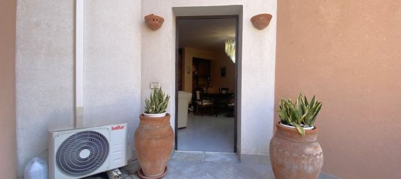 6 bedrooms Villa in Catania, Italy No. 315512 3