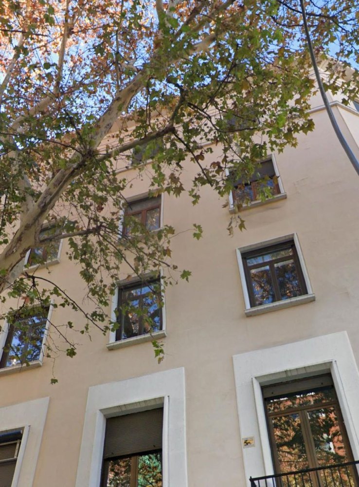 2 bedrooms Apartment in Madrid, Spain No. 124428