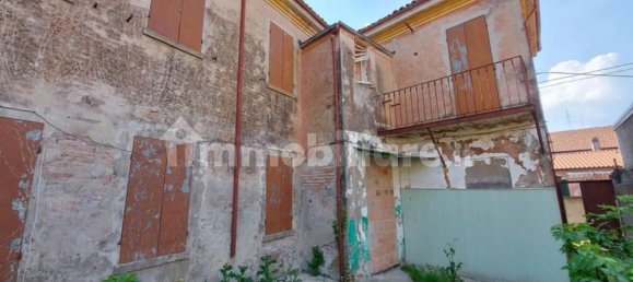 Casa de 6 dormitorios en Codigoro, Italy No. 326915 21