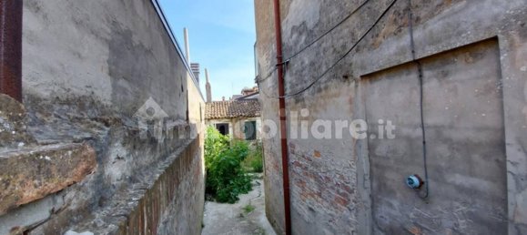 Casa de 6 dormitorios en Codigoro, Italy No. 326915 3