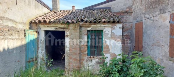 Casa de 6 dormitorios en Codigoro, Italy No. 326915 8