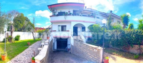 5 bedrooms Villa in Rome, Italy No. 283000 7