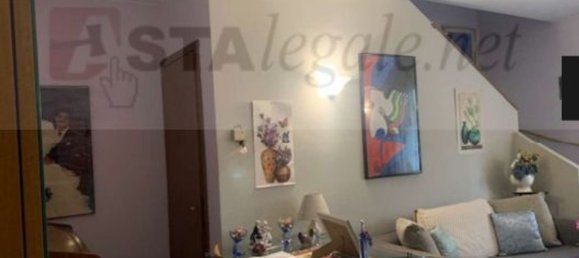 5 rooms House in Roncaro, Italy No. 7639 6