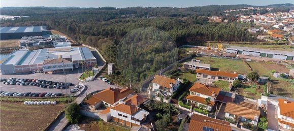 79702m² Land in Vilarinho das Cambas, Portugal No. 40032 7