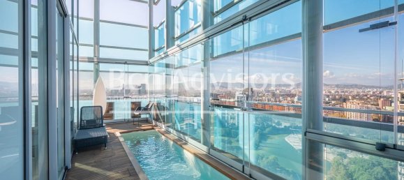 2 bedrooms Penthouse in Sant Marti, Spain No. 159003 4