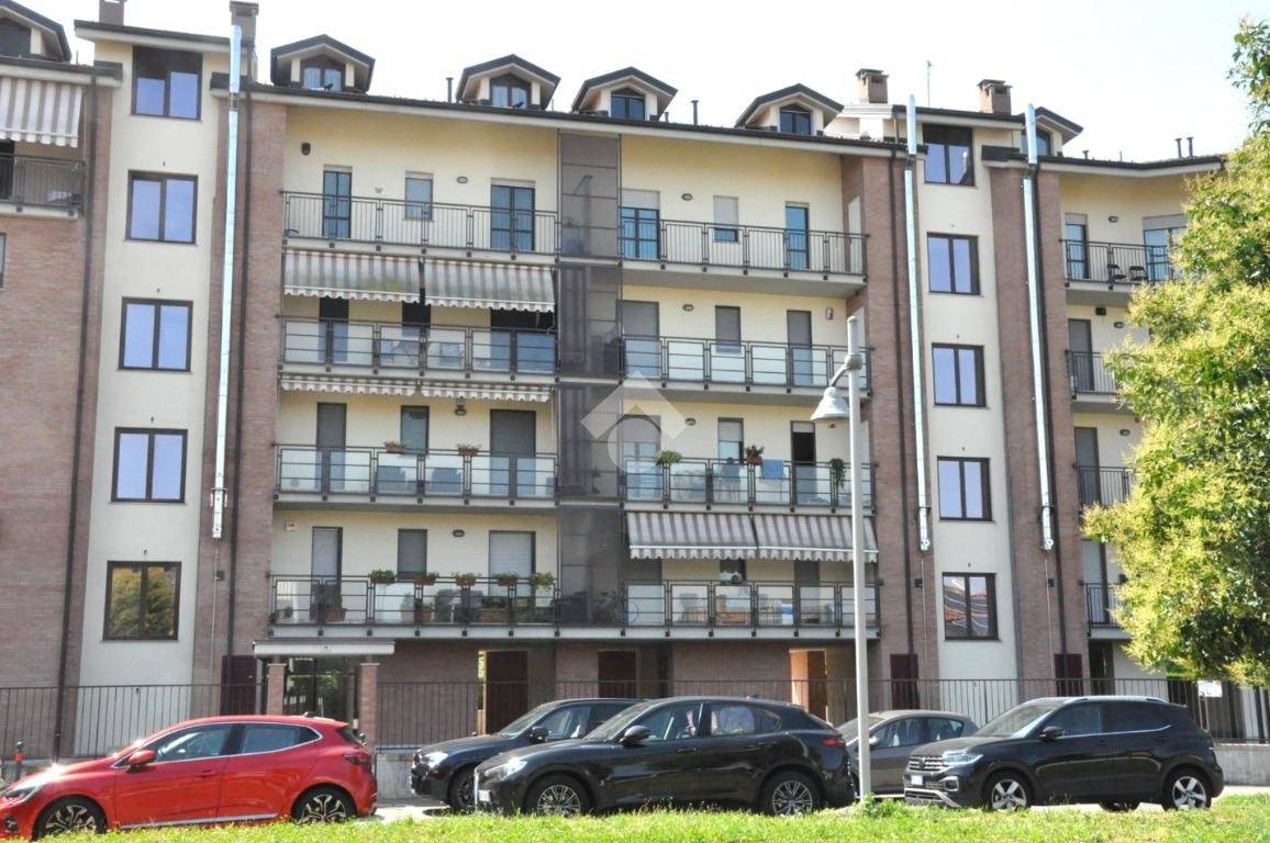 4 غرف نوم بانتهاوس في Settimo Torinese, Italy رقم 349861