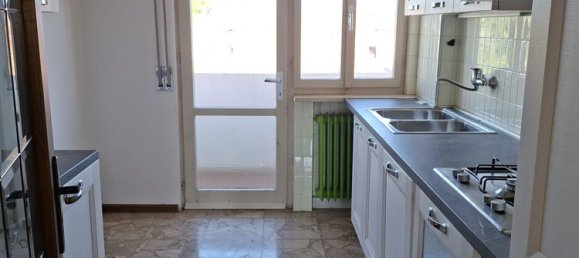 4 bedrooms Apartment in Udine, Italy No. 376813 2