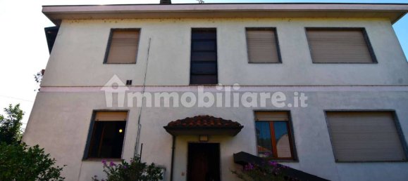 3 Schlafzimmer Wohnung in Abbiategrasso, Italy, Nr. 341984 2