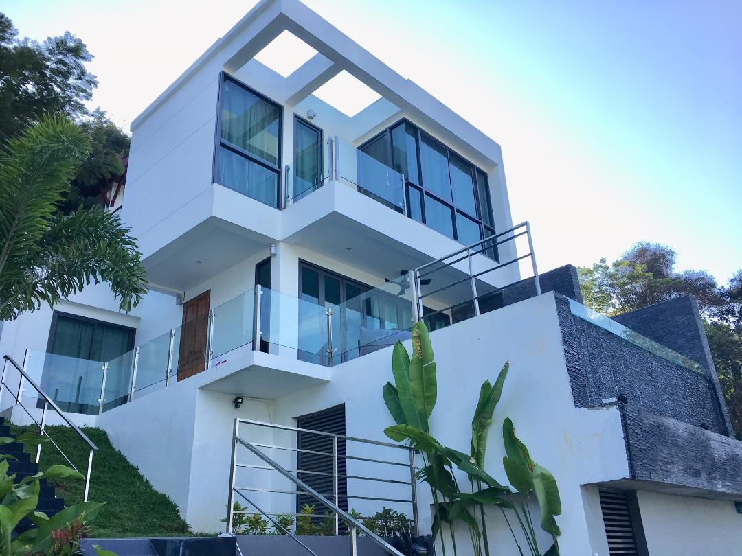 3 bedrooms Villa in Kata, Thailand No. 8133