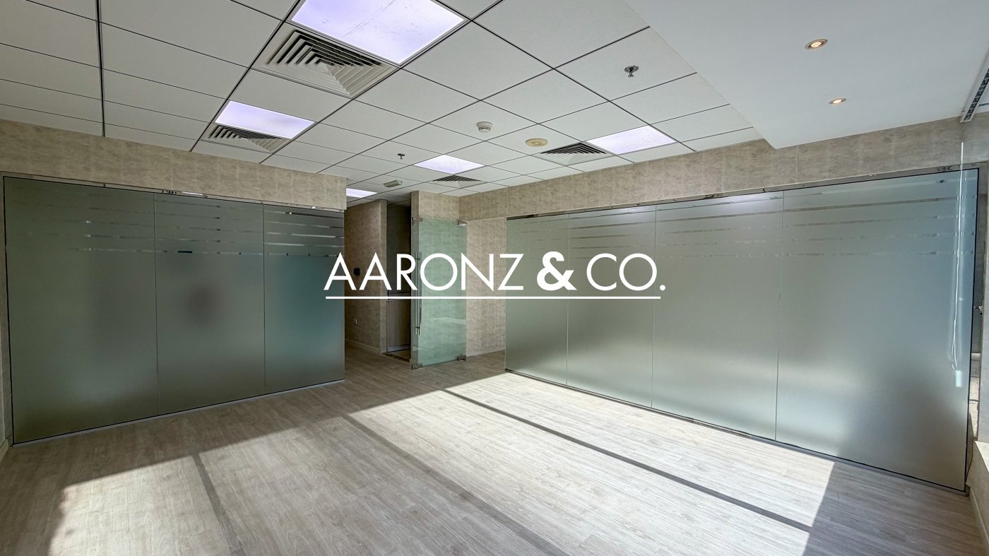 70m² Office in Business Bay, UAE No. 114762