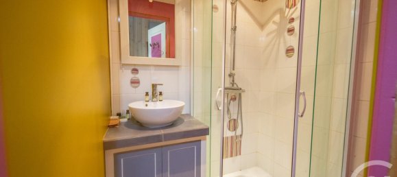 3 bedrooms House in Ludon-Medoc, France No. 113941 11