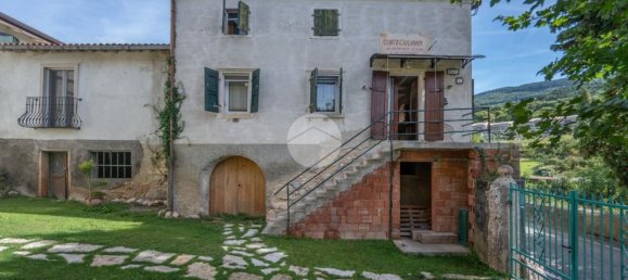 7 bedrooms House in Verona, Italy No. 353149 6