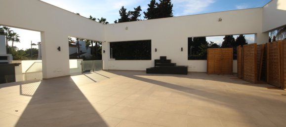 3 Schlafzimmer Villa in Marbella, Spain, Nr. 57668 4