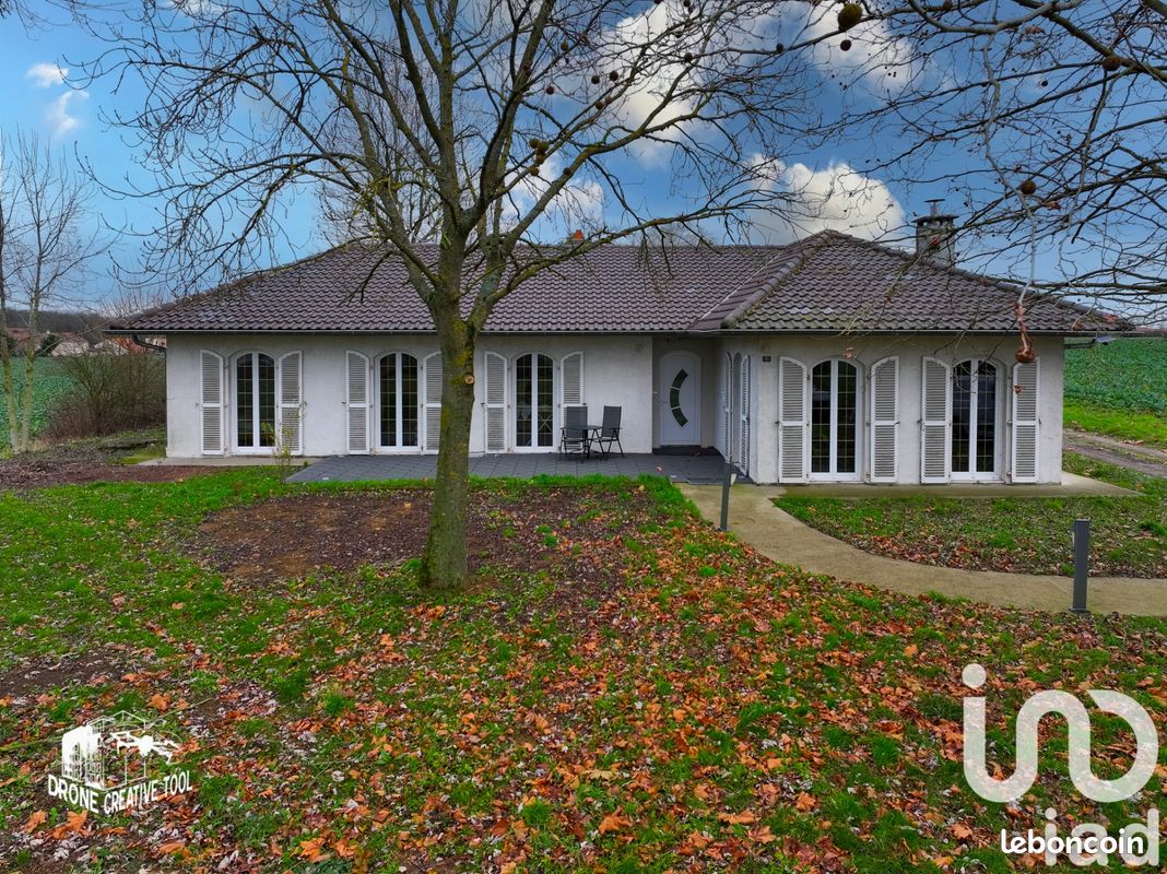 6 rooms House in Pournoy-la-Grasse, France No. 40527