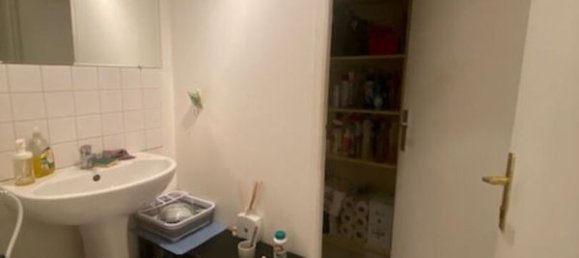  مكتب في Paris, France 54متر مربع رقم 177866 4