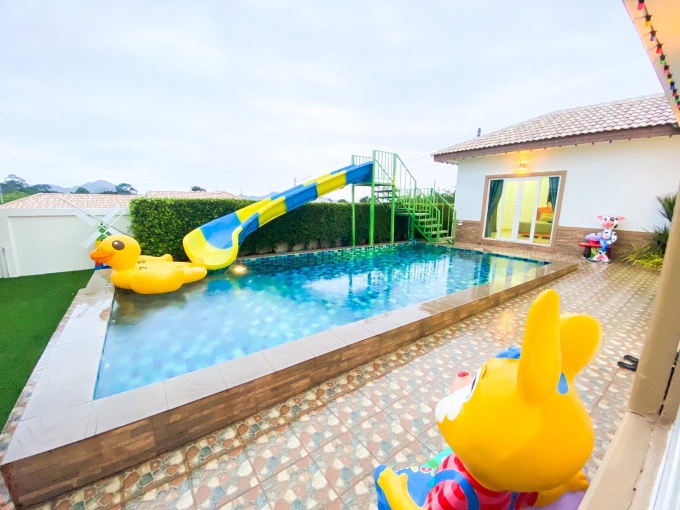 3 bedrooms Cafe / restaurant in Pattaya, Thailand No. 8350