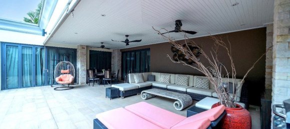 3 غرف نوم مقهى / مطعم في Pattaya, Thailand رقم 9152 2