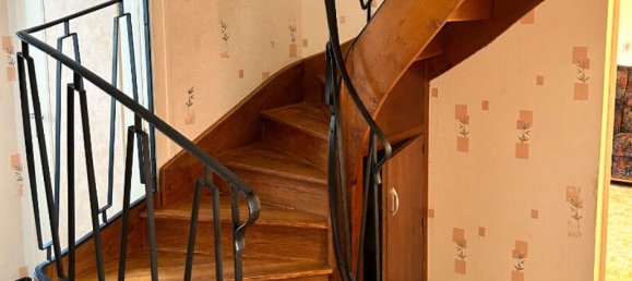 5 bedrooms Townhouse in Vatan, France No. 74400 7