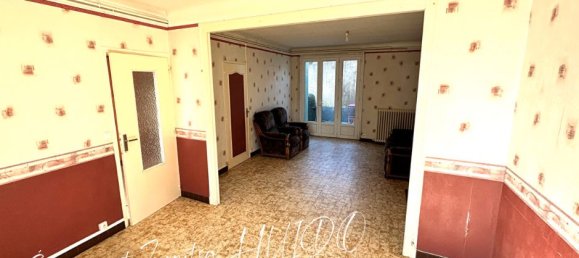 5 bedrooms Townhouse in Vatan, France No. 74400 2