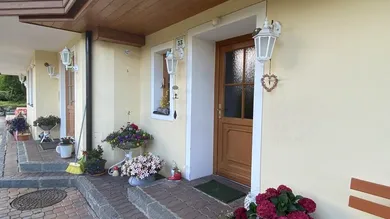 Hôtel à Liezen, Austria 470m² No. 136548