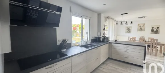 4 bedrooms House in Vaux-le-Penil, France No. 323501 8