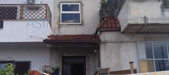 3 rooms Apartment in Rome, Italy No. 197770 16