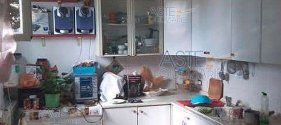 3 rooms Apartment in Rome, Italy No. 197770 12