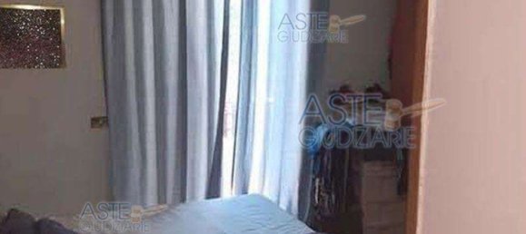 3 rooms Apartment in Rome, Italy No. 197770 14