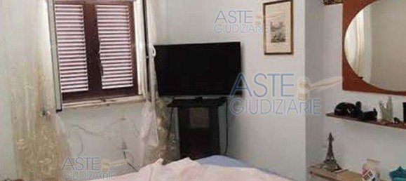 3 rooms Apartment in Rome, Italy No. 197770 11