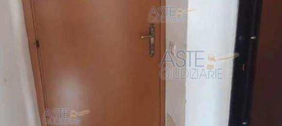 3 rooms Apartment in Rome, Italy No. 197770 18