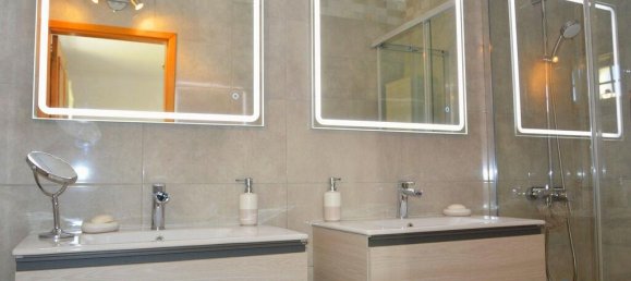 3 bedrooms House in Loule, Portugal No. 130408 10