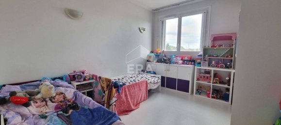 Дуплекс с 3 спальнями в Нёйи-сюр-Марн, Франция № 183142 10