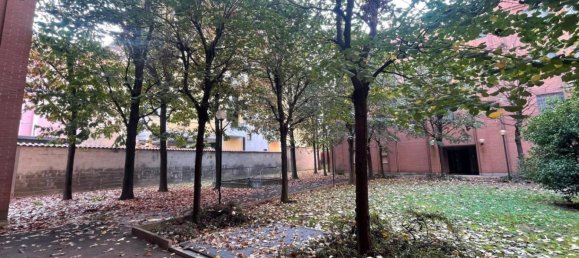 2 bedrooms Apartment in Milan, Italy No. 314925 17