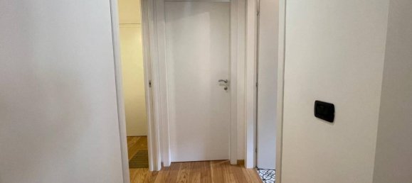 2 bedrooms Apartment in Milan, Italy No. 314925 10