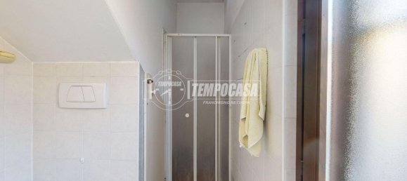 3 rooms House in Cambiano, Italy No. 130514 10