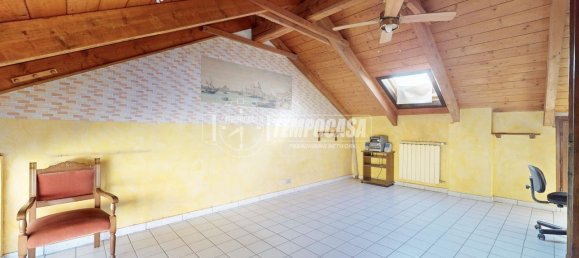 3 rooms House in Cambiano, Italy No. 130514 17