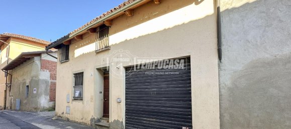 3 rooms House in Cambiano, Italy No. 130514 24