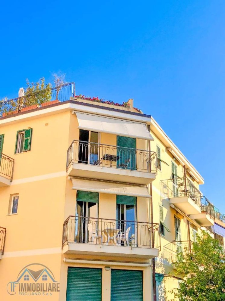 3 bedrooms Penthouse in Alassio, Italy No. 367320