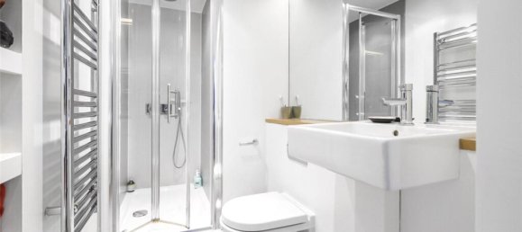 2 bedrooms Apartment in London, United Kingdom No. 3536 18