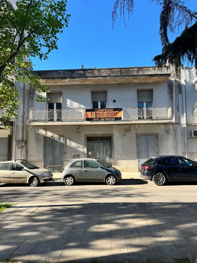 Casa T13 em Gioia del Colle, Italy N.º 342809